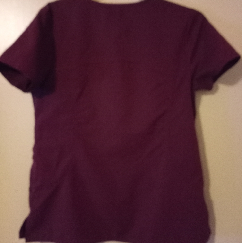 Scrub top - Picture 4 of 5